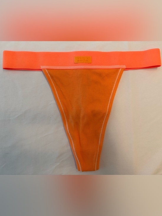 SKIMS Other - SKIMS Cotton Rib Mid-Rise Thong NWT